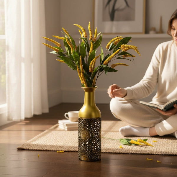 Elegant Heritage Flower Arrangement (3 Sticks in Vase)