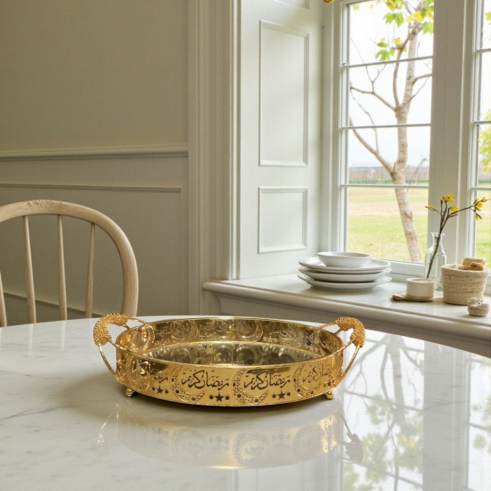 Luxurious Table Styling  Tray