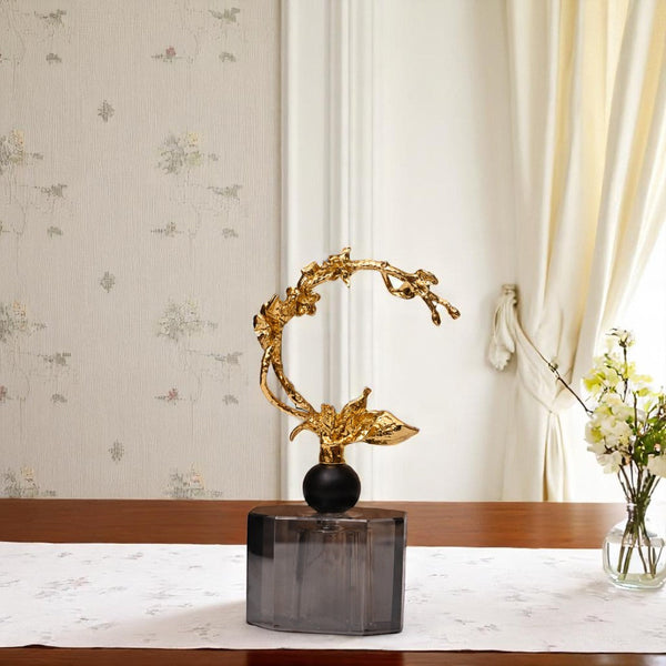 Crystallic Metal Leaf Décor