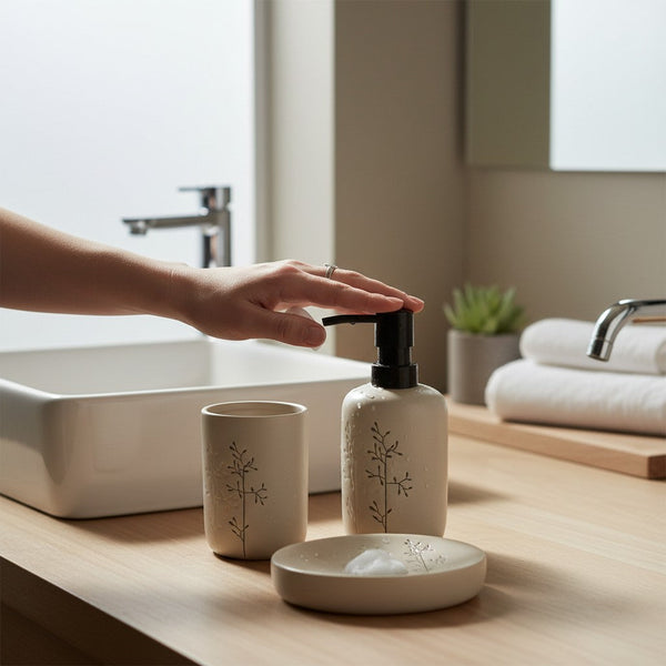 Minimalist Ceramic Bathroom Accessory Set