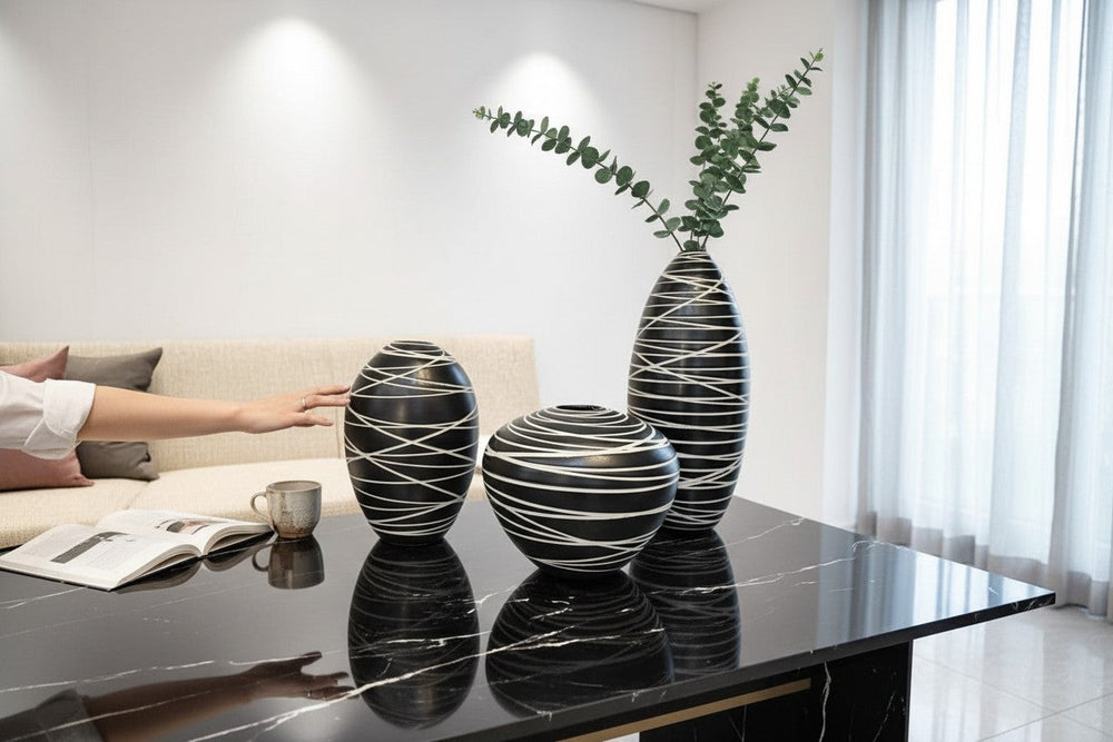 Modern Black Decorative Vase Set