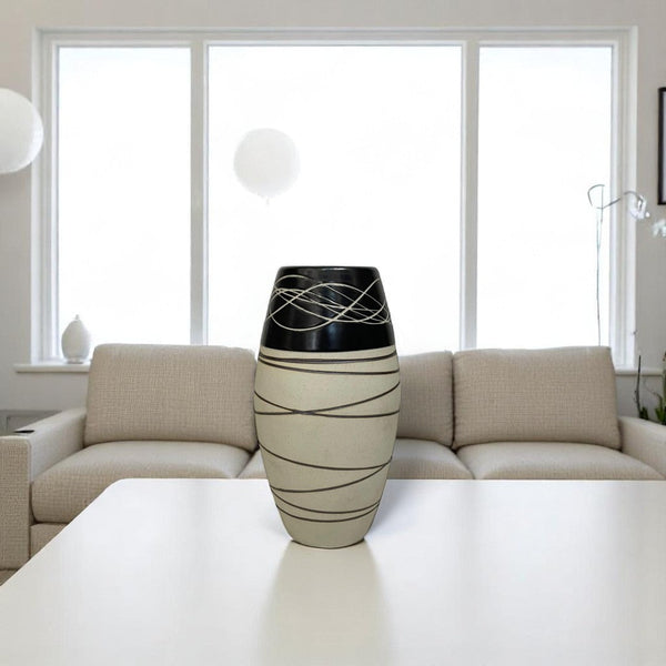 Ebony Sands Ceramic Vases Set