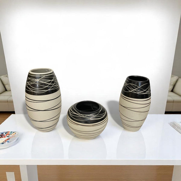 Ebony Sands Ceramic Vases Set