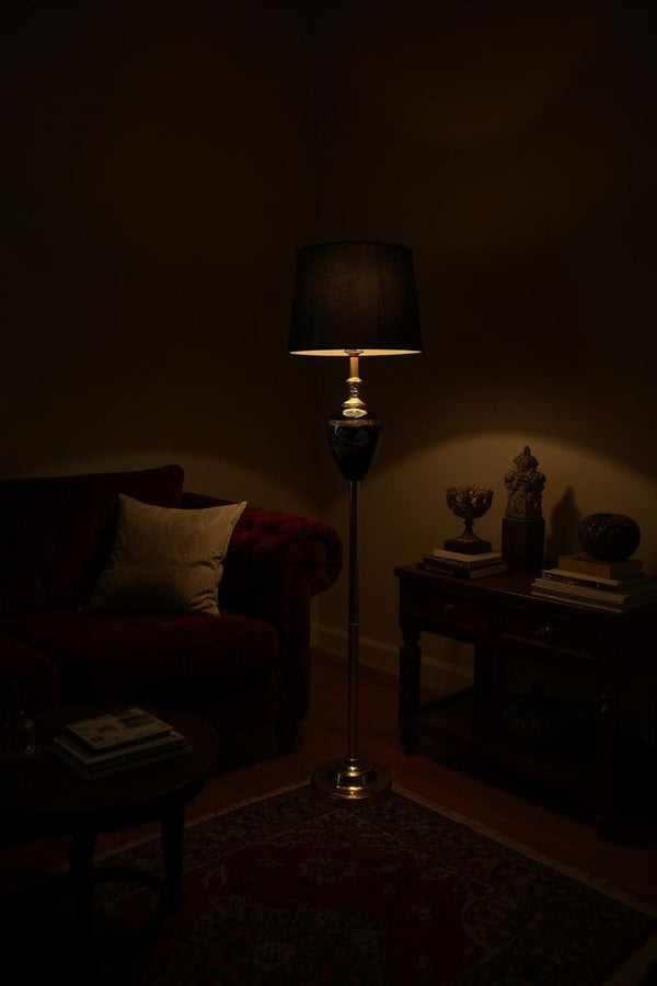 VERSACE Noir – Black Elegance Floor Lamp
