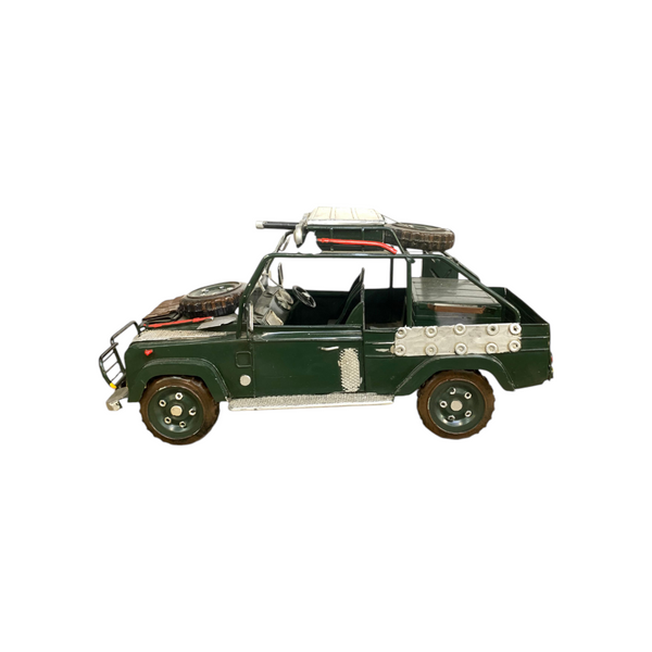 Metallic Classic Off-Road SUV Model