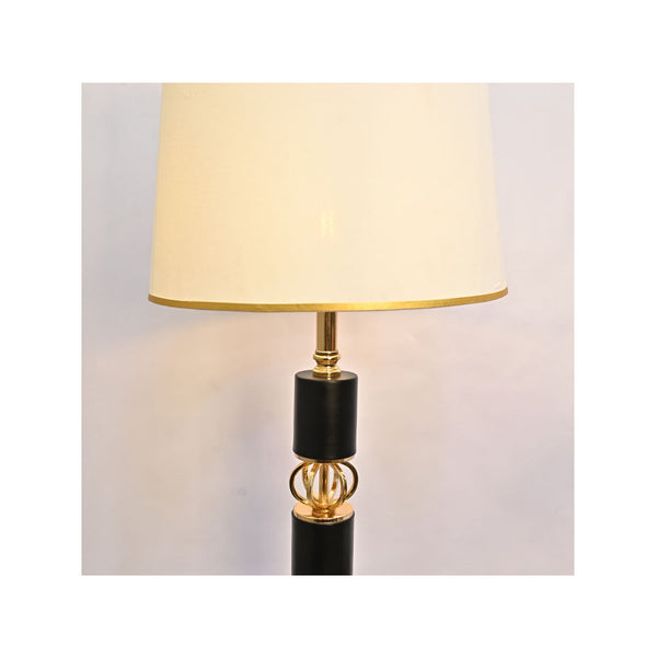 Obsidian – Matte Rose-Gold Floor Lamp